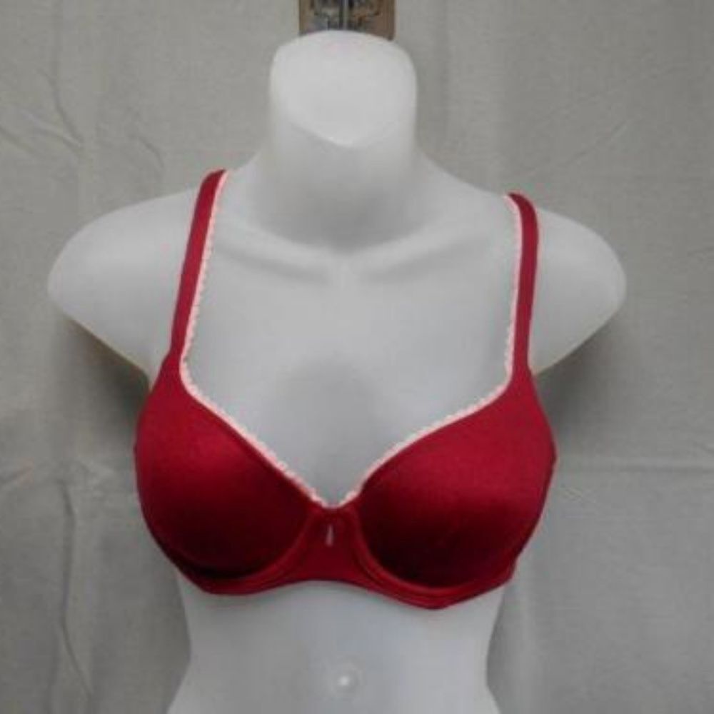Victoria's Secret Bra 32C Underwire NWOT